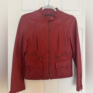✨ VINTAGE red 100% leather jacket ✨